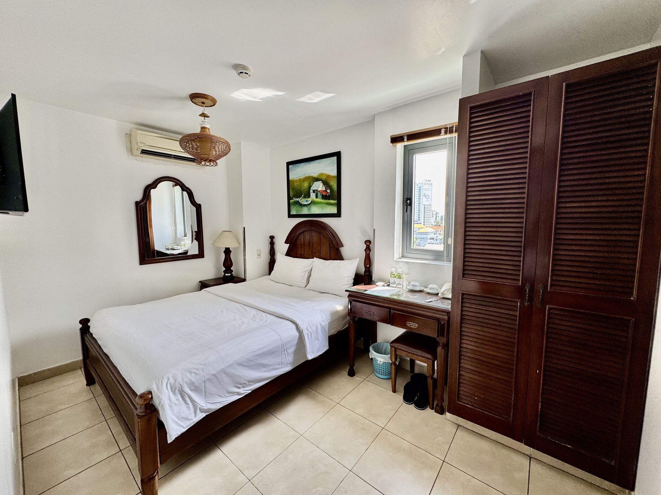 Deluxe Double Market View