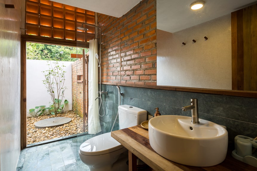 QUEEN ROOM WITH TERRACE - BRICK POMELO 